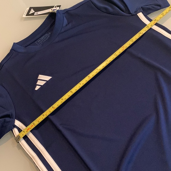 Adidas Tabela 23 soccer jersey - size M (11-12Y) - Picture 6 of 13